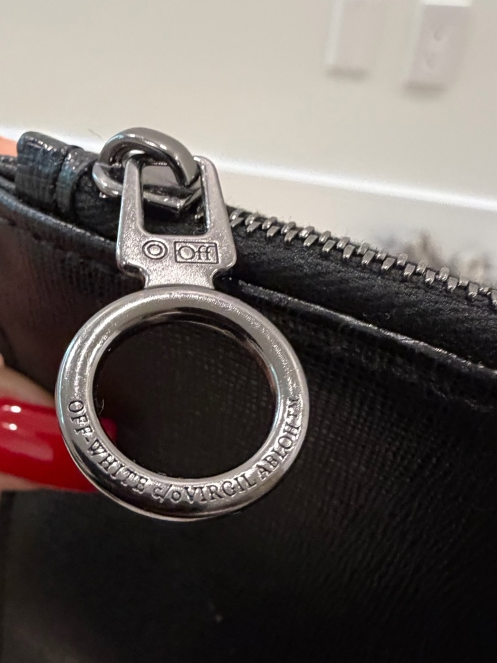 Off-white Wristlet - Picture 3 of 7